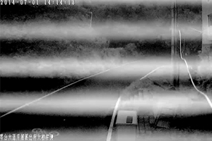 11、粗黑白条纹异常